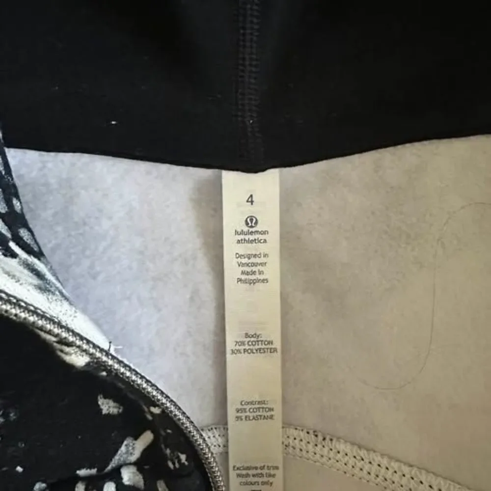 Lululemon Scuba Hoodie Size 4 Black and White Pattern